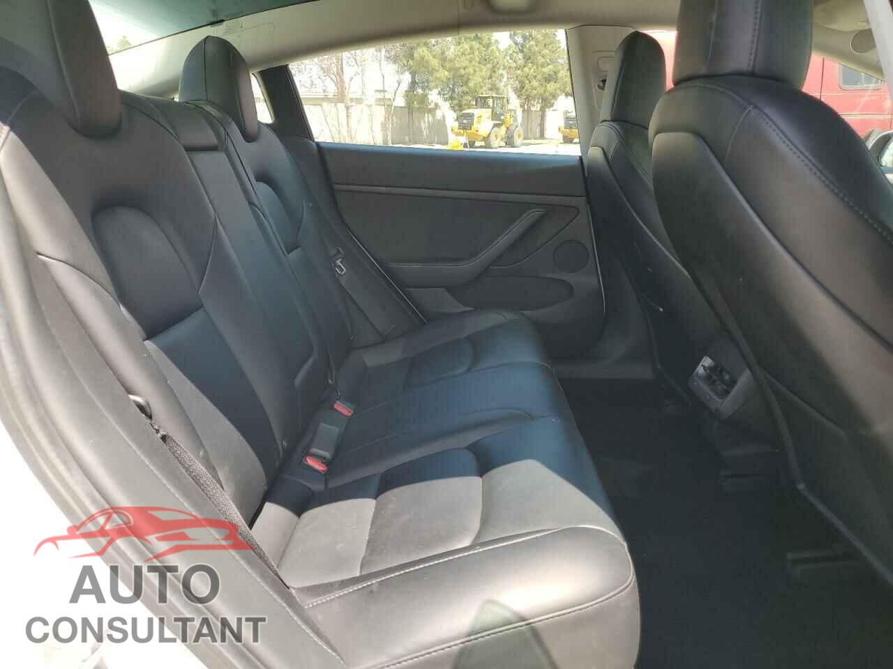 TESLA MODEL 3 2021 - 5YJ3E1EA5MF096205