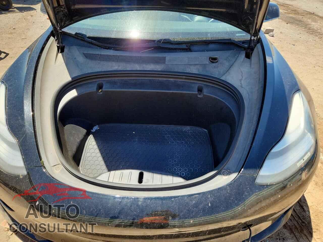 TESLA MODEL 3 2020 - 5YJ3E1EA4LF704472