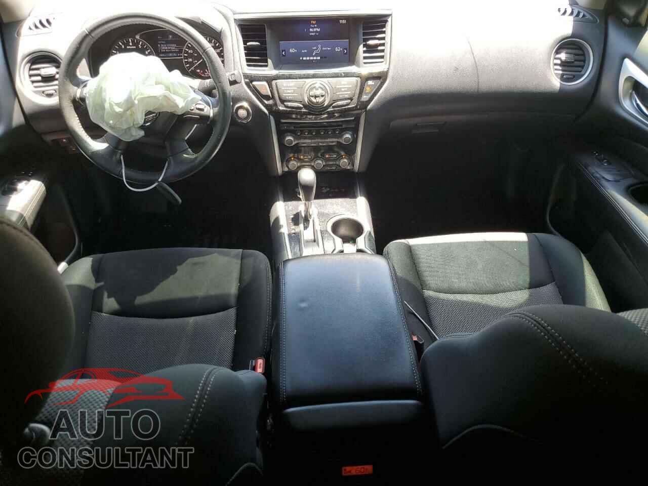 NISSAN PATHFINDER 2019 - 5N1DR2MN3KC599062