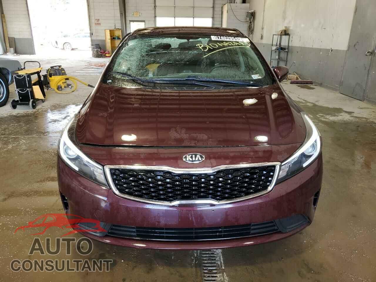 KIA FORTE 2017 - 3KPFK4A74HE159128
