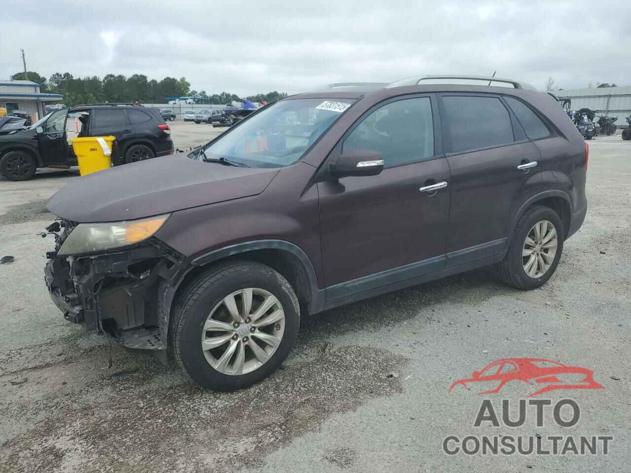 KIA SORENTO 2011 - 5XYKU4A23BG022852