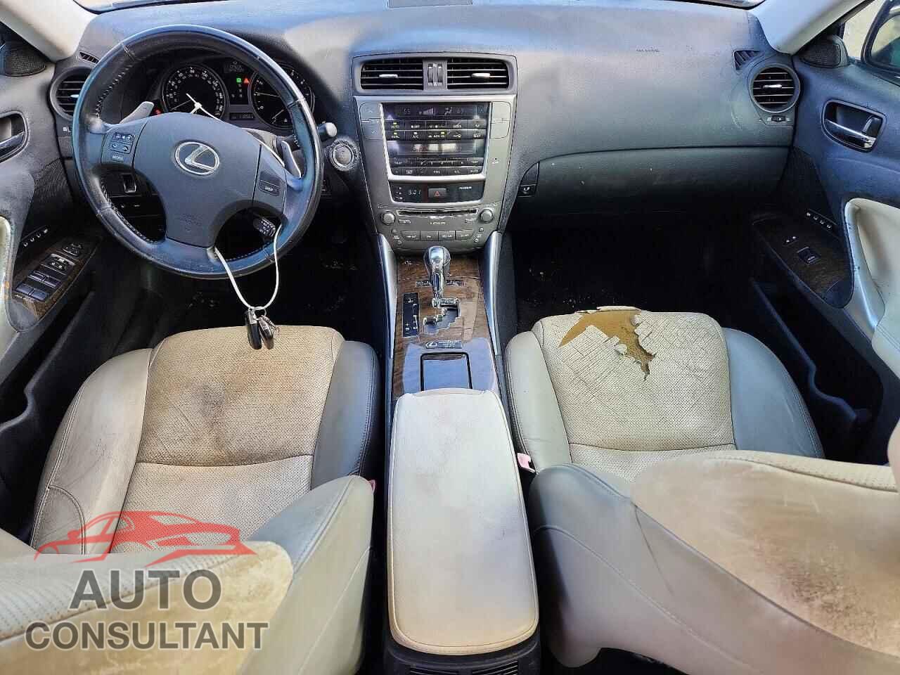 LEXUS IS 2009 - JTHBE262092017377