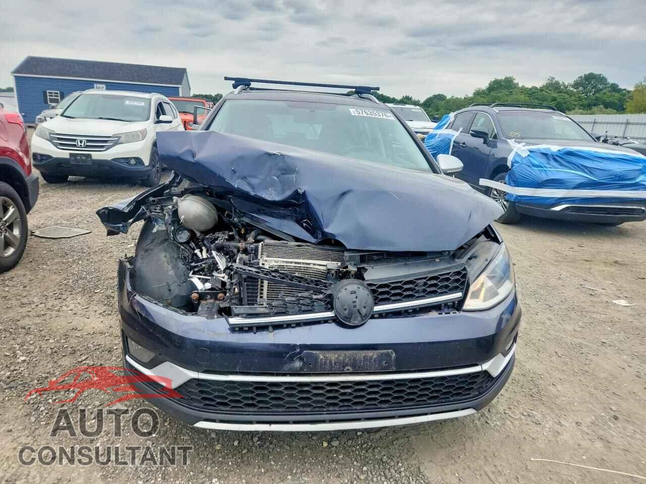 VOLKSWAGEN GOLF 2017 - 3VWH17AUXHM542545