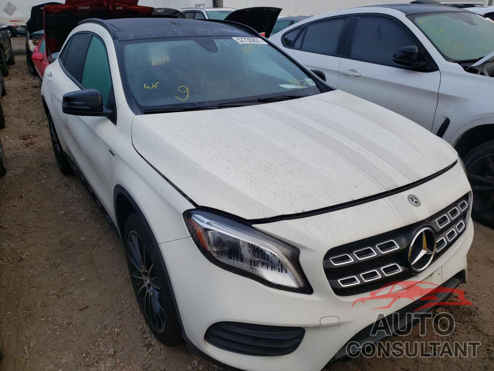 MERCEDES-BENZ GLA-CLASS 2018 - WDCTG4GB0JJ380017