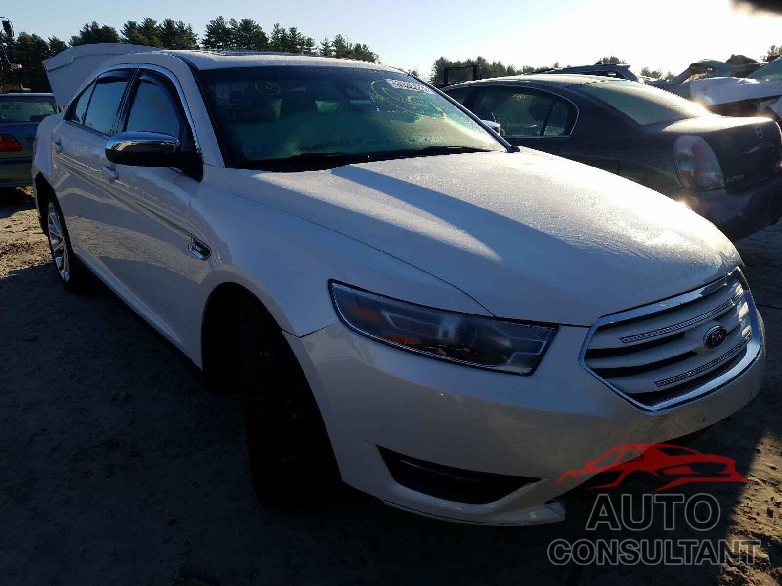 FORD TAURUS 2018 - 1FAHP2J8XJG120790