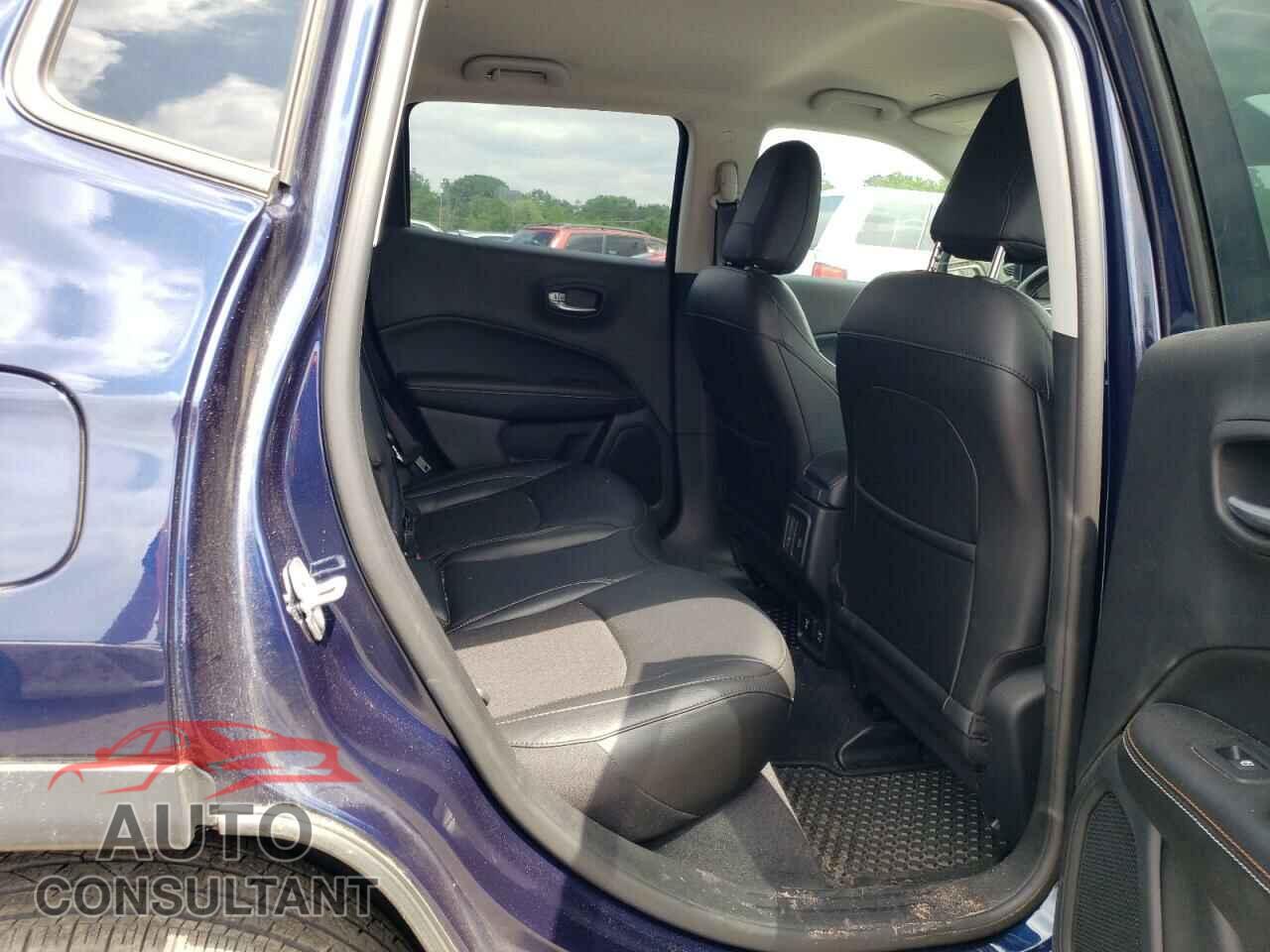JEEP COMPASS 2019 - 3C4NJDBB3KT818417