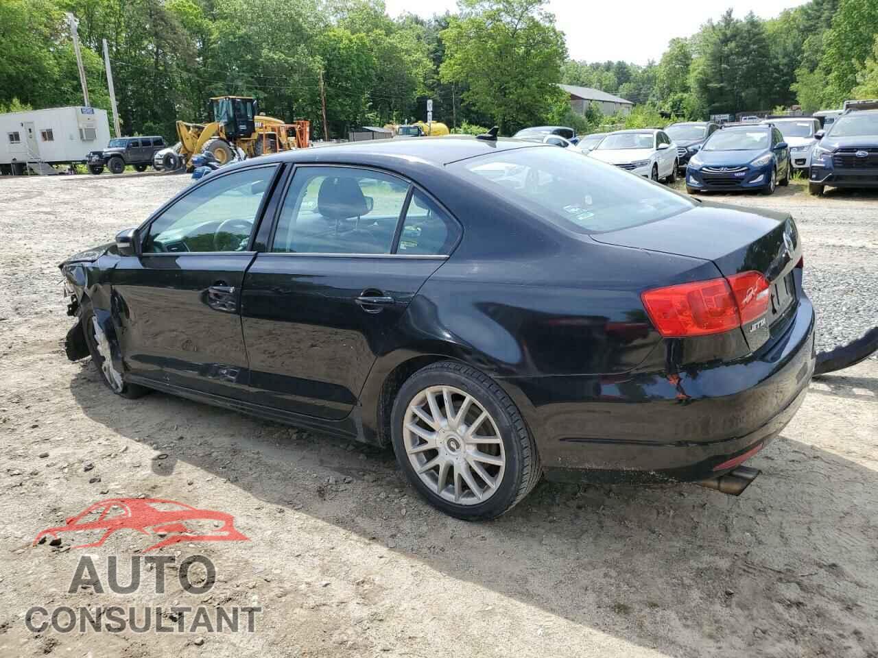 VOLKSWAGEN JETTA 2011 - 3VWDZ7AJ0BM368845