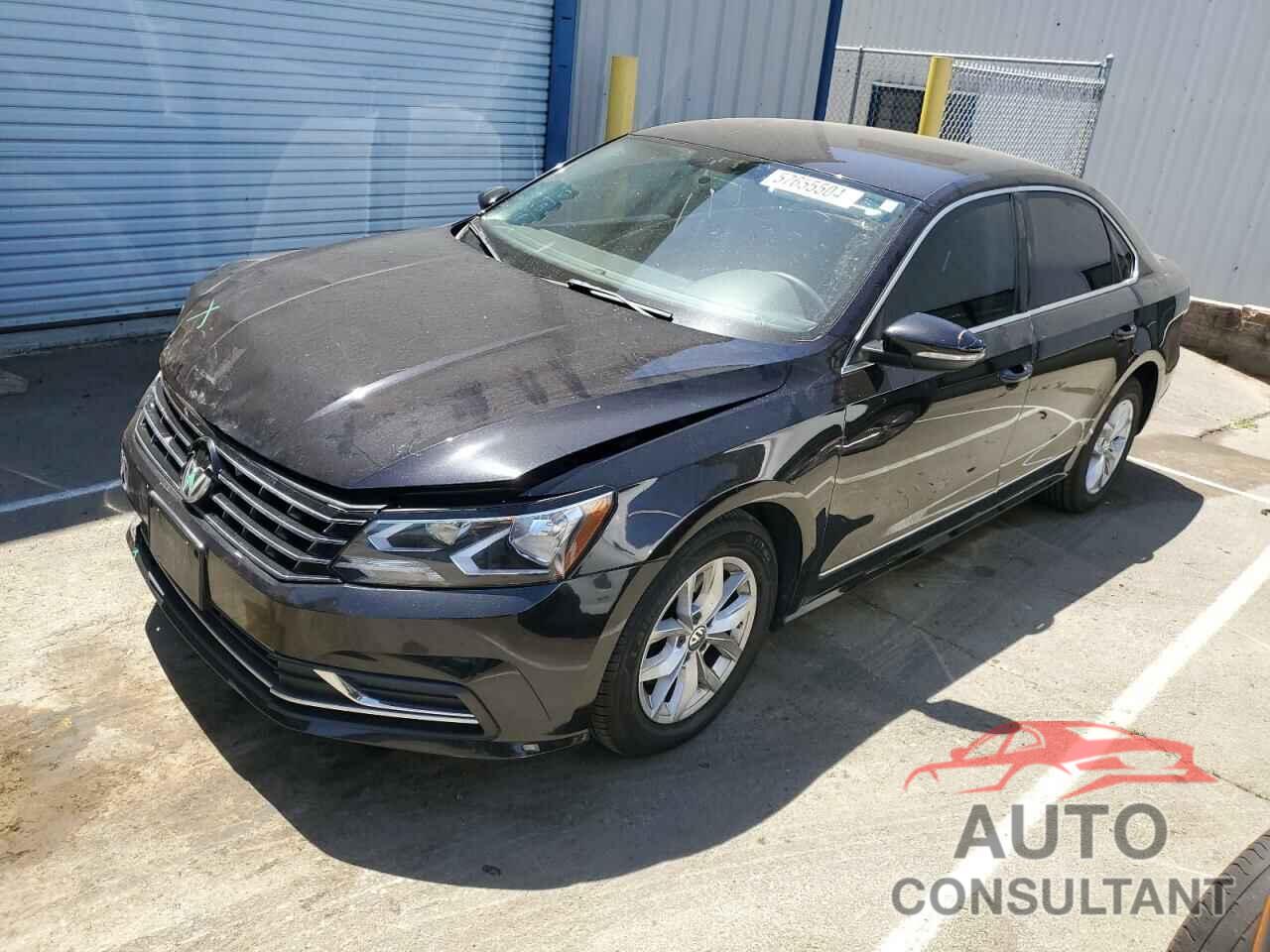 VOLKSWAGEN PASSAT 2017 - 1VWAT7A39HC052506