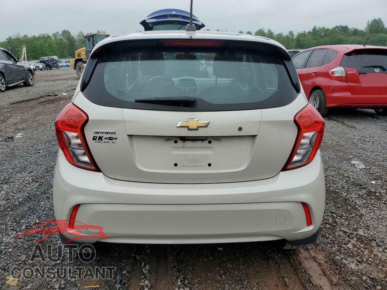 CHEVROLET SPARK 2017 - KL8CB6SA6HC725315