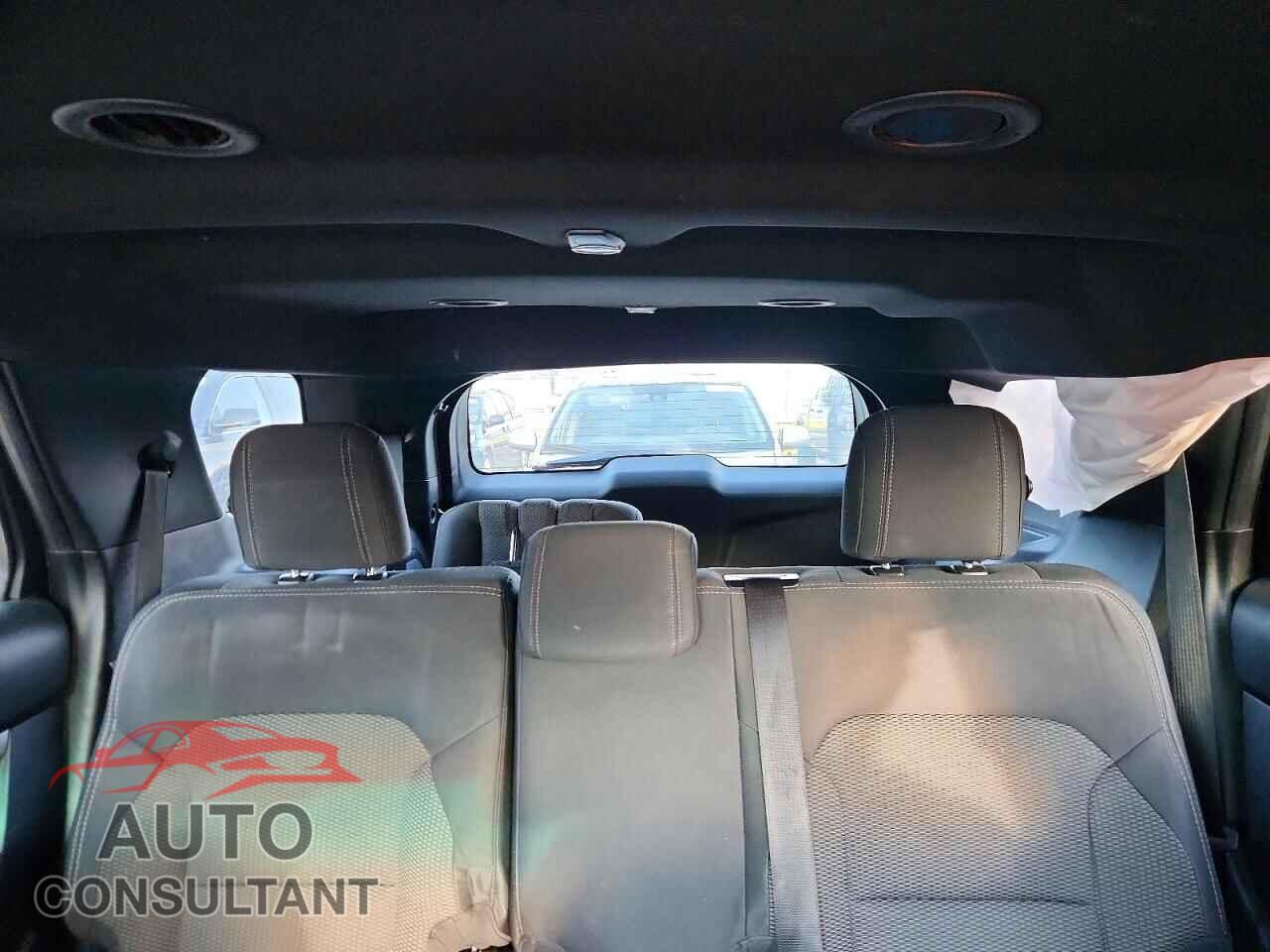 FORD EXPLORER 2017 - 1FM5K7D85HGD16730