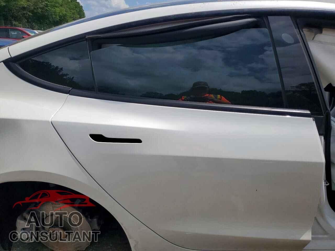TESLA MODEL 3 2022 - 5YJ3E1EB0NF257313