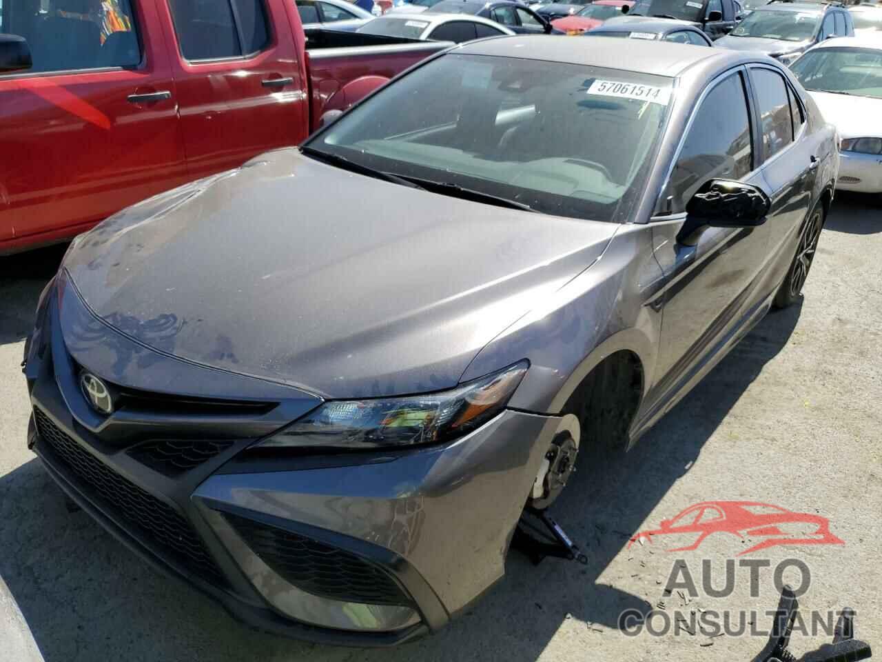 TOYOTA CAMRY 2021 - 4T1G11AK9MU409142