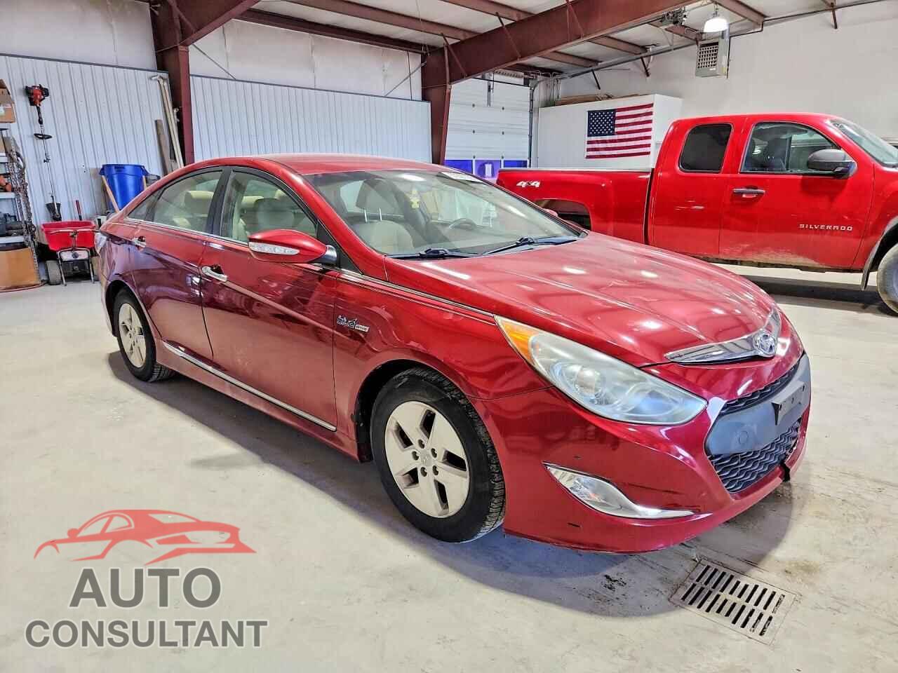 HYUNDAI SONATA 2011 - KMHEC4A44BA008357