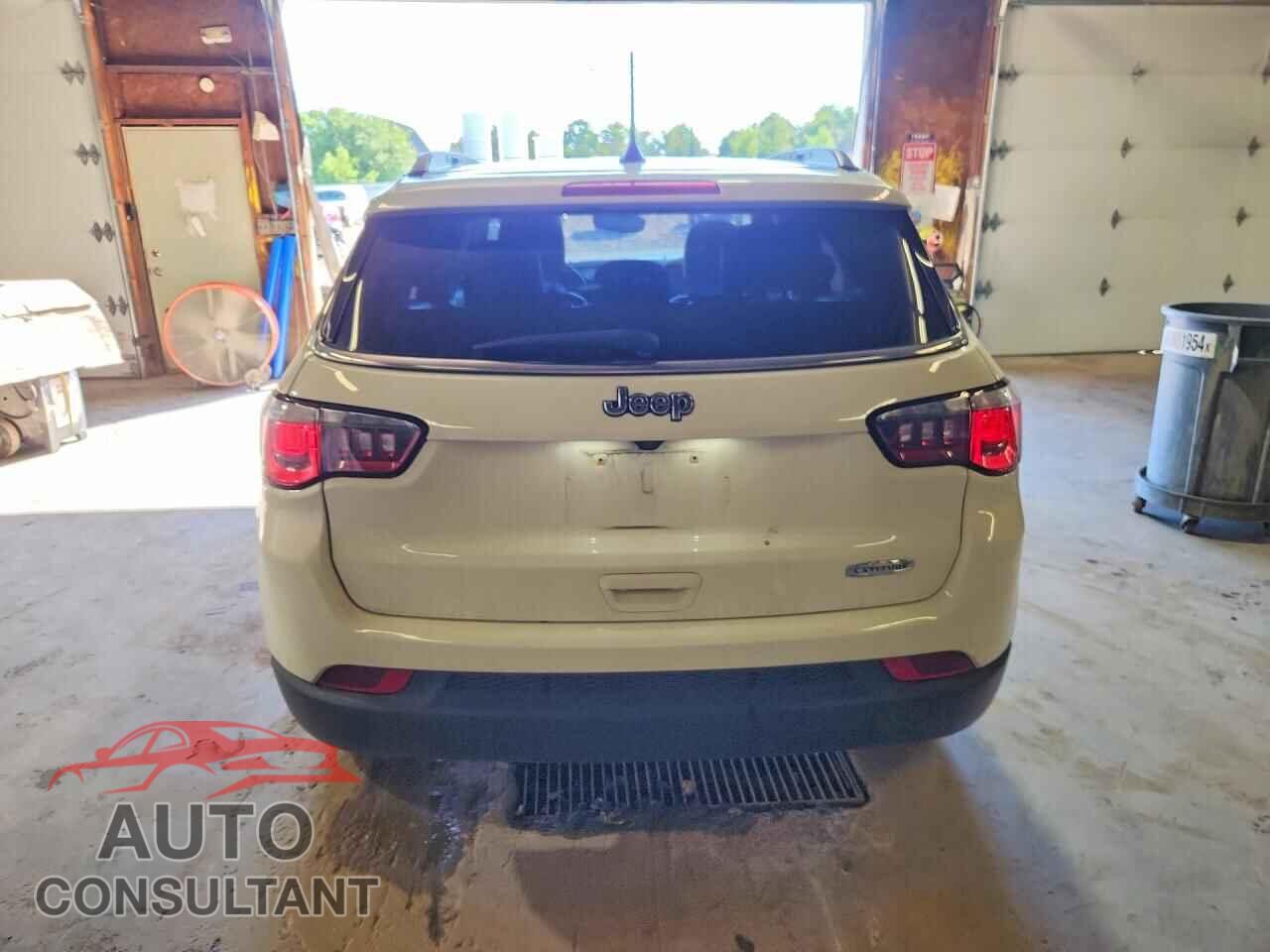 JEEP COMPASS 2019 - 3C4NJCBBXKT819624