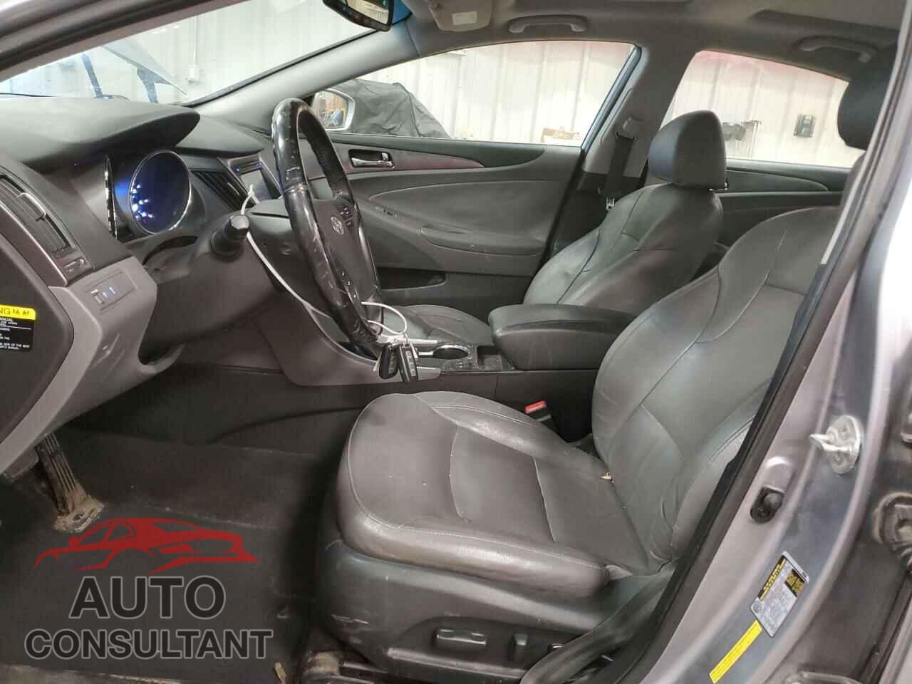 HYUNDAI SONATA 2015 - KMHEC4A44FA120615