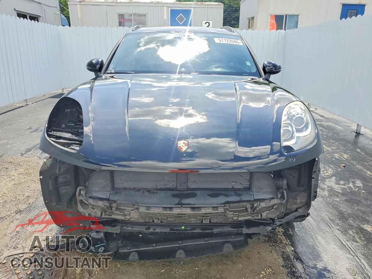 PORSCHE MACAN 2018 - WP1AA2A58JLB21543