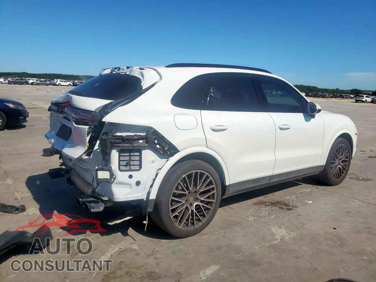 PORSCHE CAYENNE 2019 - WP1AA2AY5KDA11281