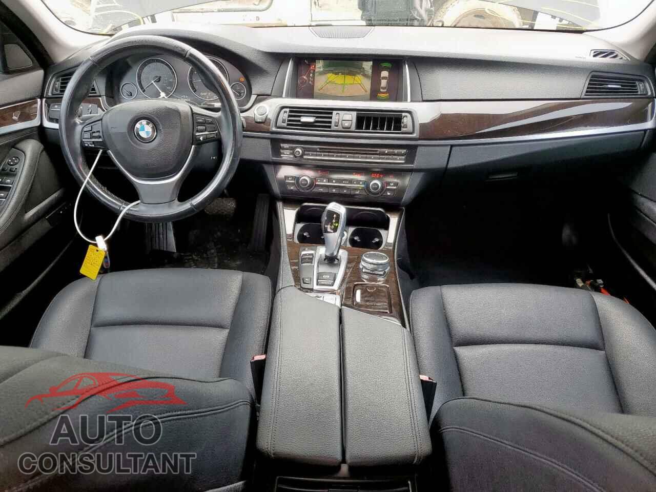 BMW 5 SERIES 2015 - WBA5A5C51FD516809