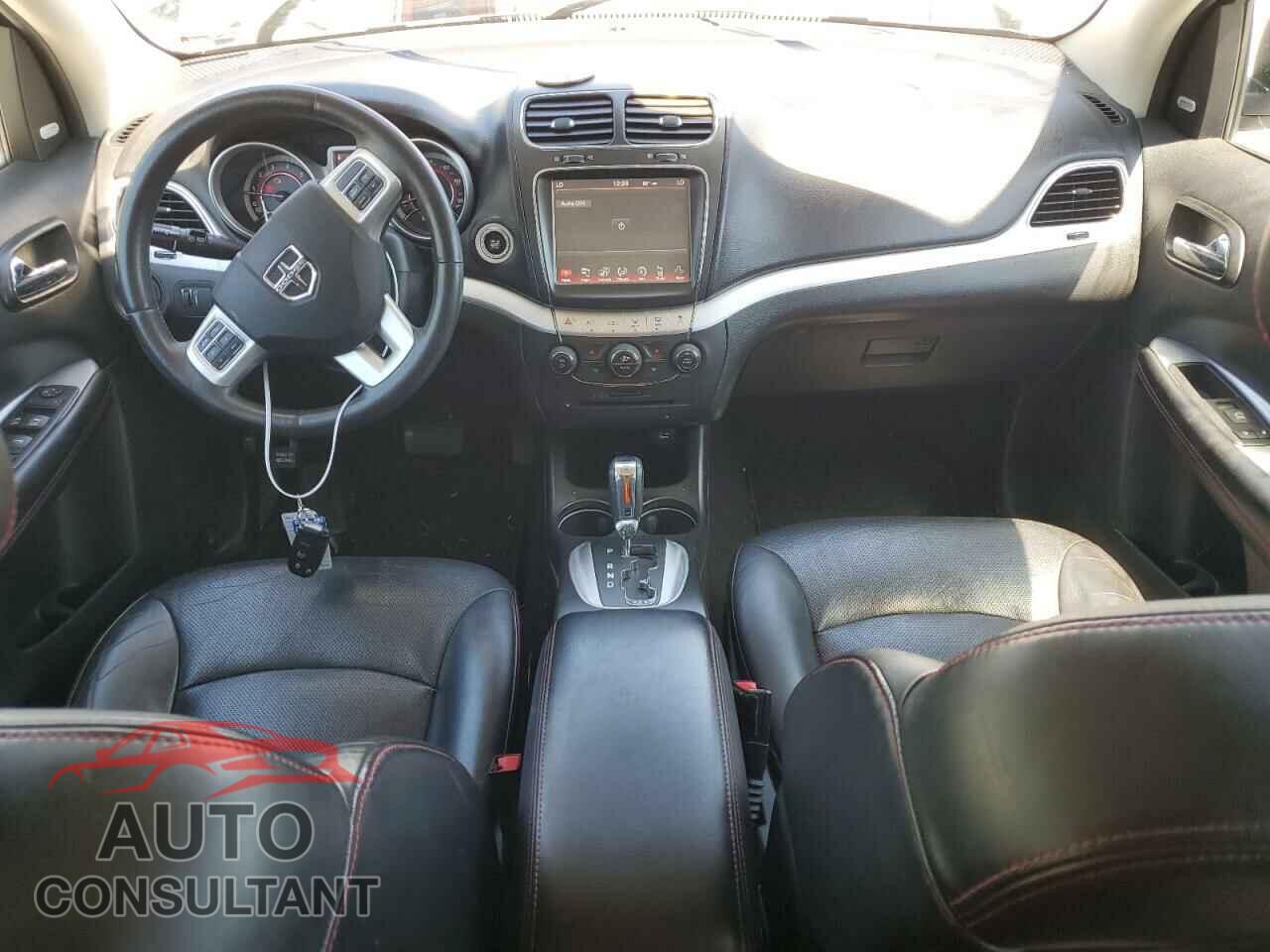 DODGE JOURNEY 2017 - 3C4PDCEG3HT549717
