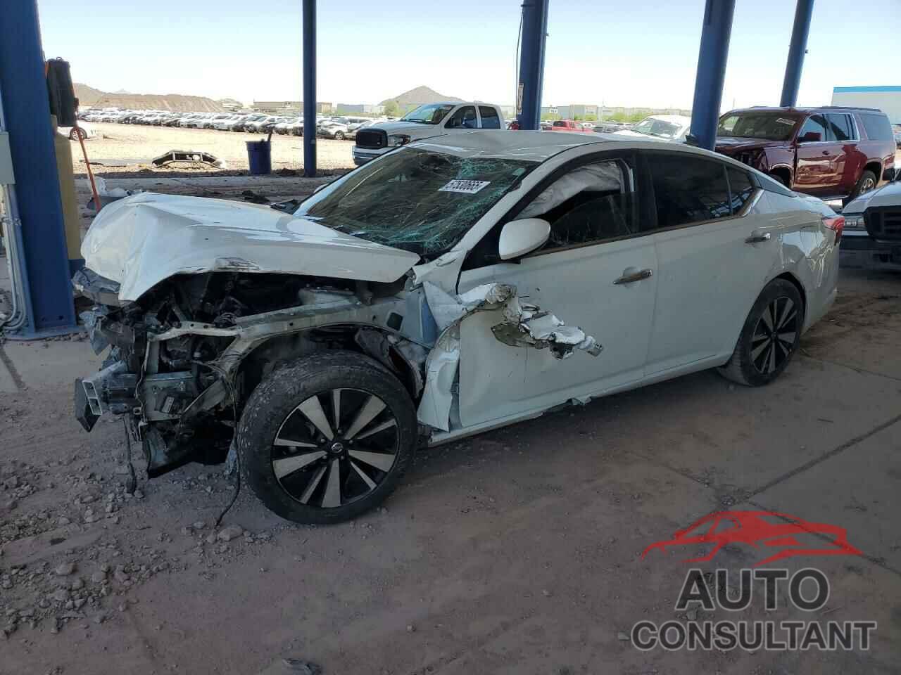 NISSAN ALTIMA 2022 - 1N4BL4DV3NN373594