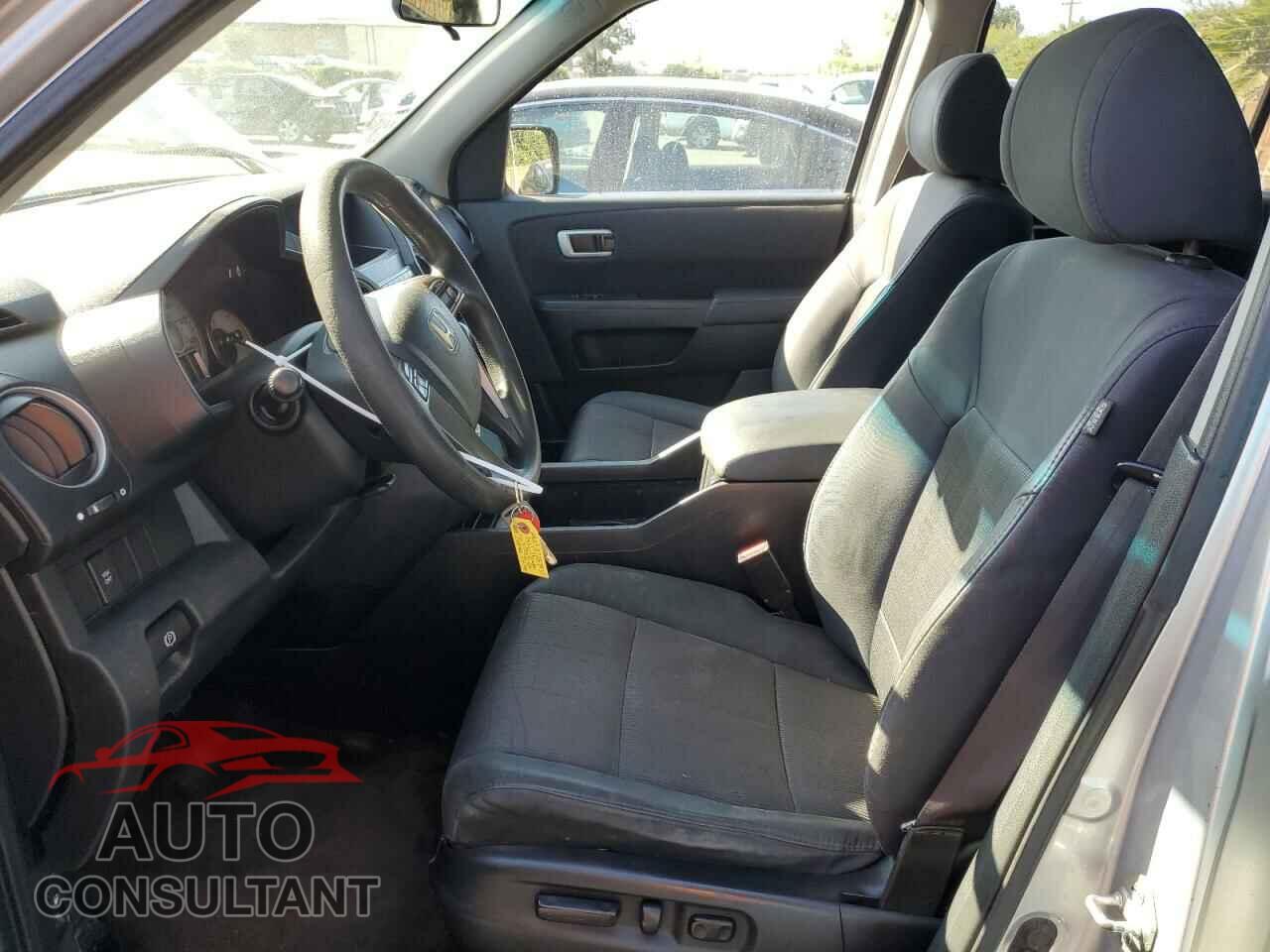 HONDA PILOT 2011 - 5FNYF3H48BB022293