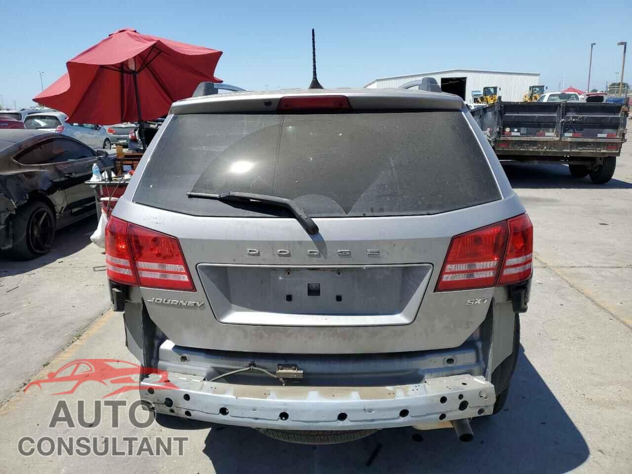 DODGE JOURNEY 2018 - 3C4PDCAB4JT447245