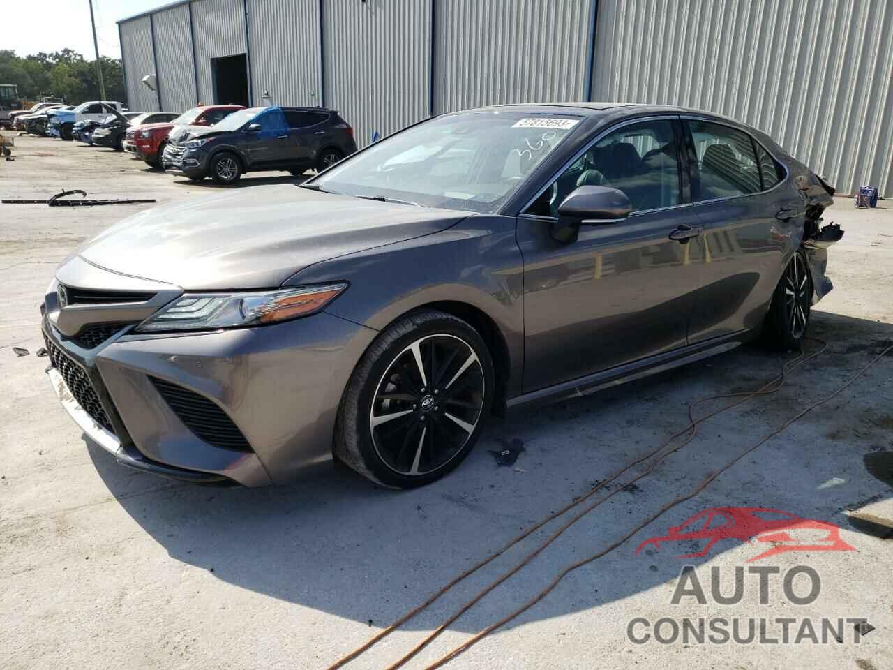 TOYOTA CAMRY 2018 - 4T1BZ1HK1JU004073