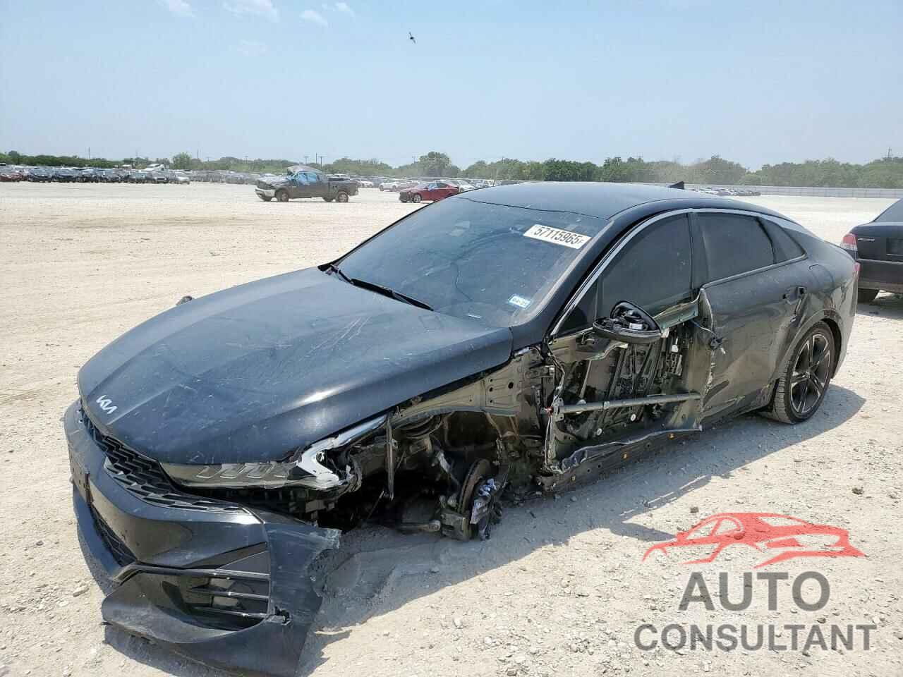 KIA K5 2022 - 5XXG64J29NG142521