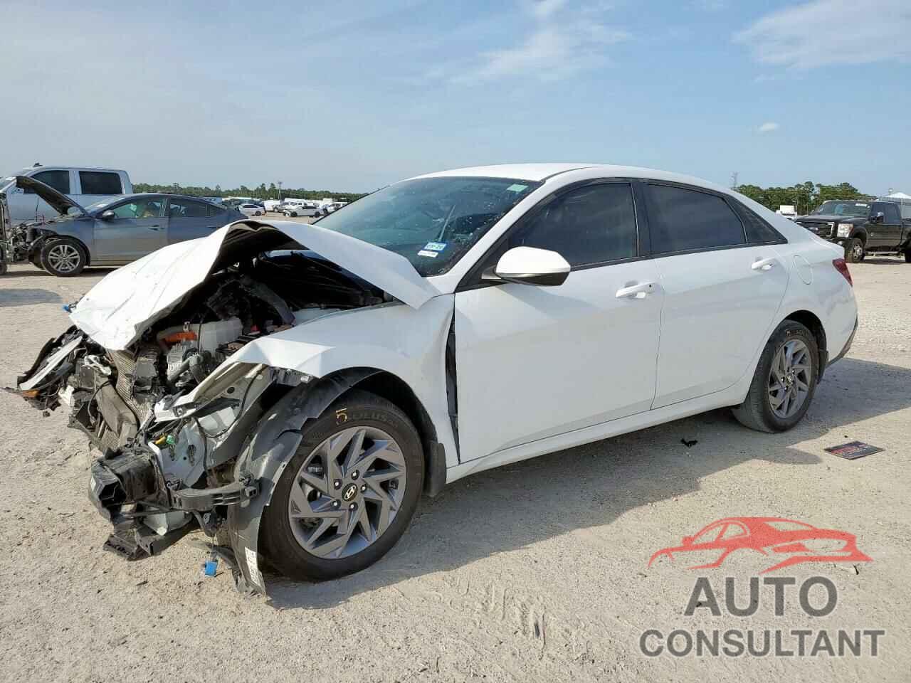 HYUNDAI ELANTRA 2024 - KMHLM4DJ1RU097691