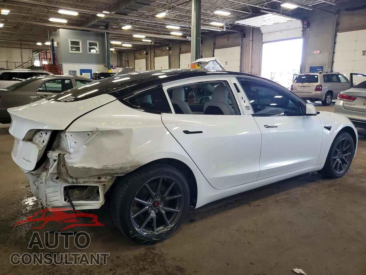 TESLA MODEL 3 2020 - 5YJ3E1EB4LF606986