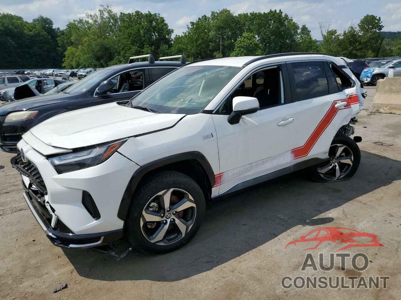 TOYOTA RAV4 2023 - JTMCB3FV6PD150595