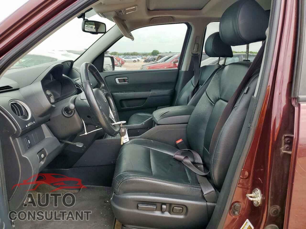 HONDA PILOT 2015 - 5FNYF3H55FB014537