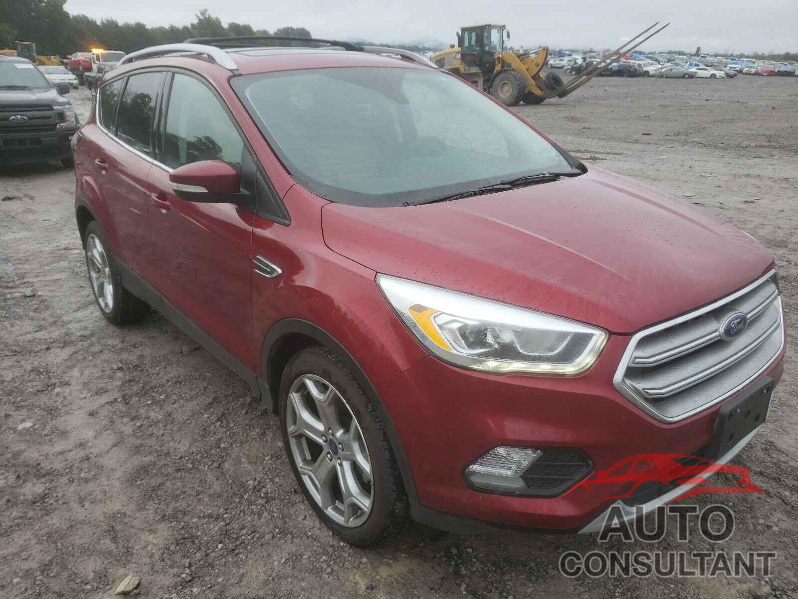 FORD ESCAPE 2017 - 1FMCU0J99HUB37162