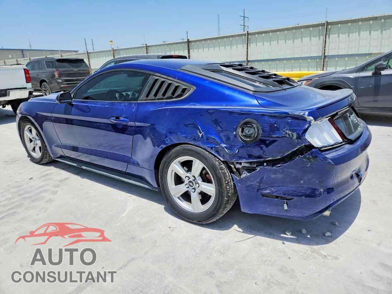 FORD MUSTANG 2015 - 1FA6P8TH4F5375963