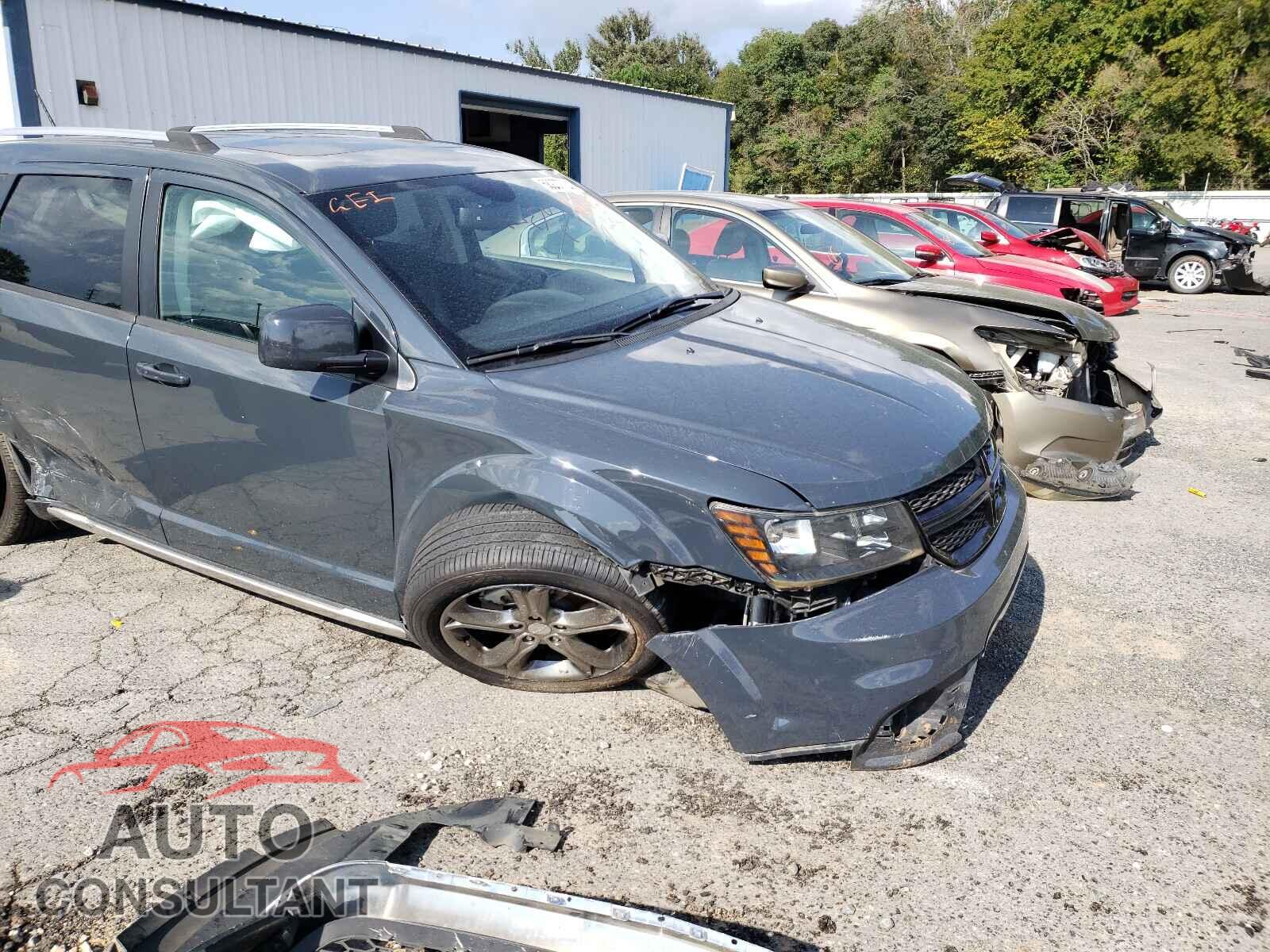 DODGE JOURNEY 2017 - 3C4PDCGG6HT677723