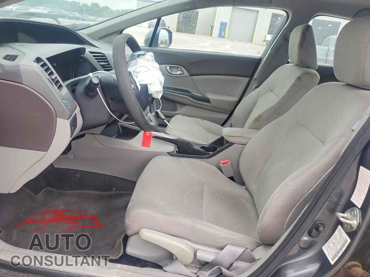 HONDA CIVIC 2012 - 2HGFB2F56CH583842