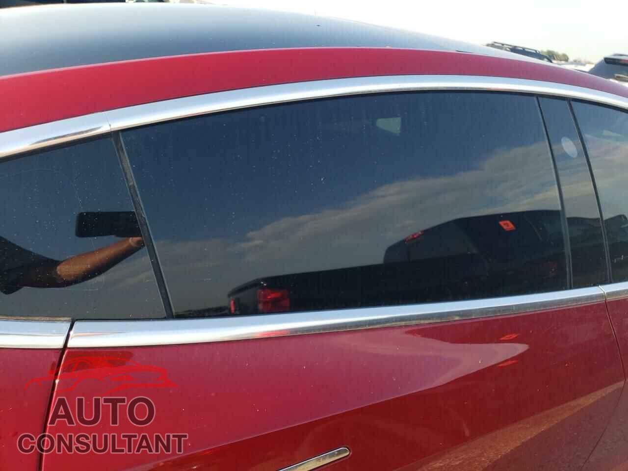 TESLA MODEL 3 2018 - 5YJ3E1EB6JF091793