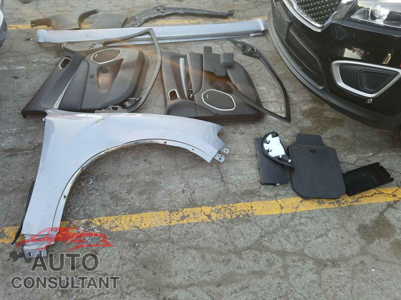 DODGE DURANGO 2019 - 1C4SDJCT3KC738739