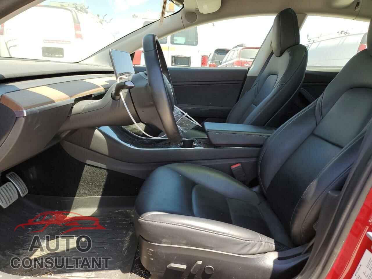 TESLA MODEL 3 2019 - 5YJ3E1EB3KF392958