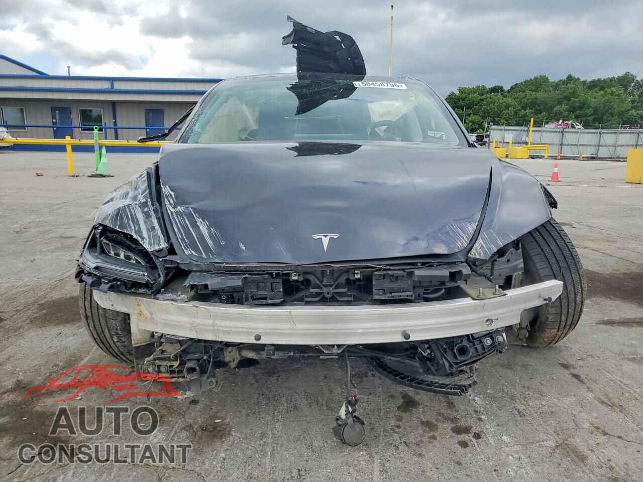 TESLA MODEL 3 2024 - 5YJ3E1EB1RF814705