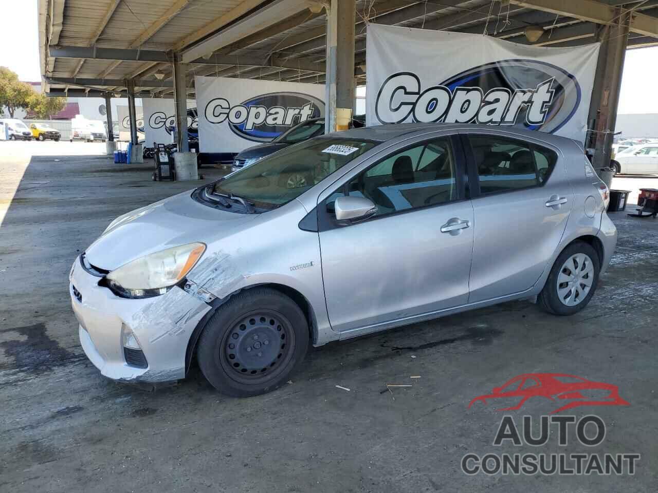 TOYOTA PRIUS 2013 - JTDKDTB32D1045110