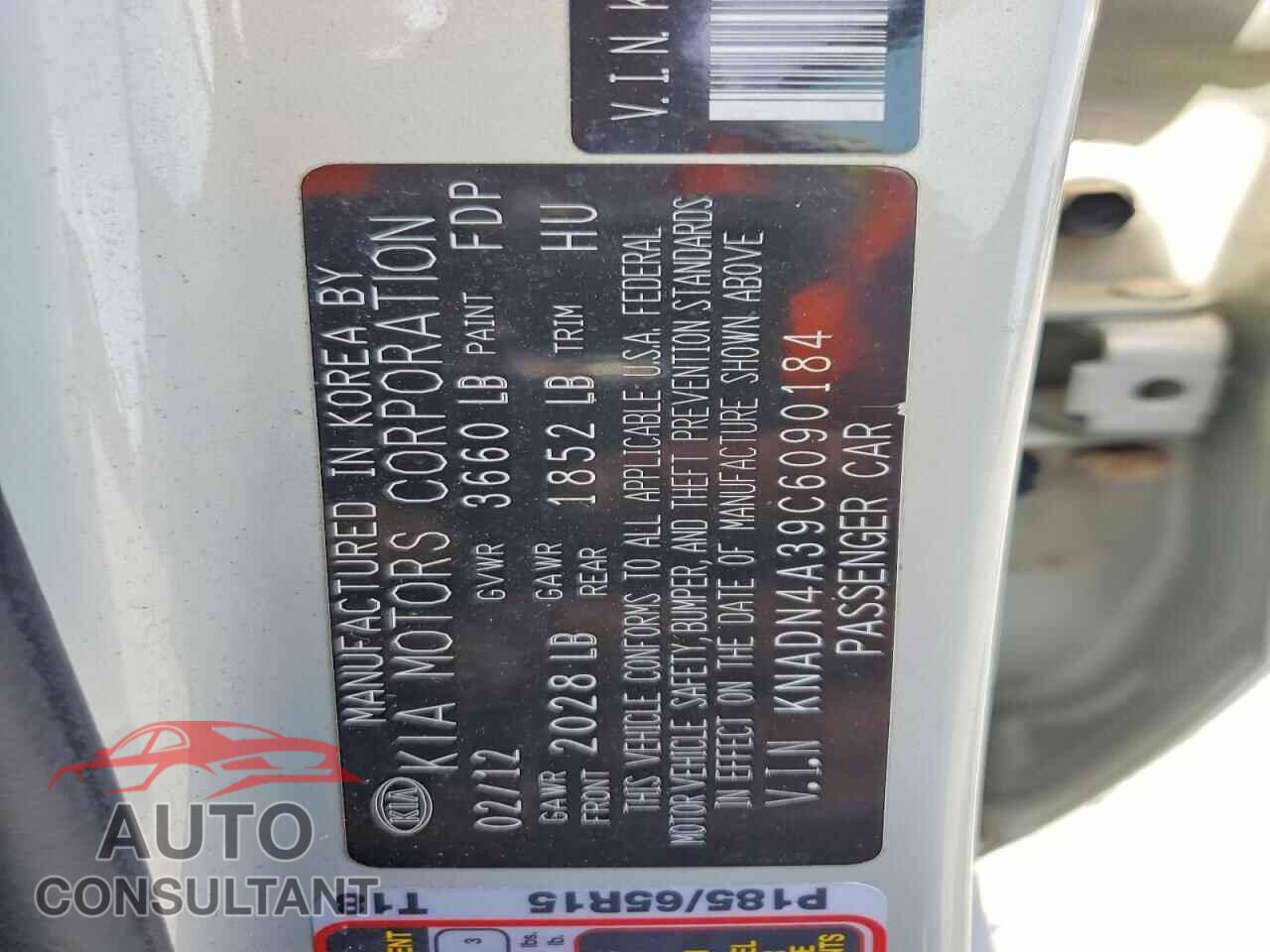 KIA RIO 2012 - KNADN4A39C6090184