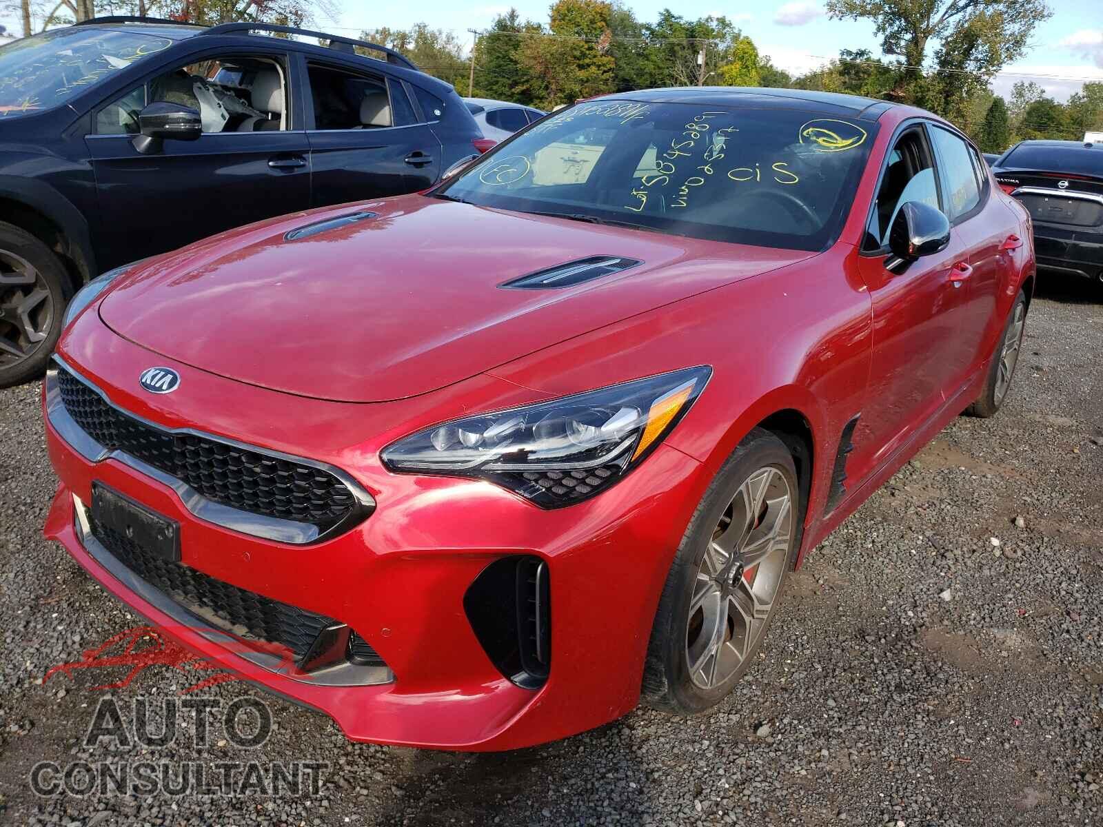 KIA STINGER 2018 - KNAE45LC8J6025317