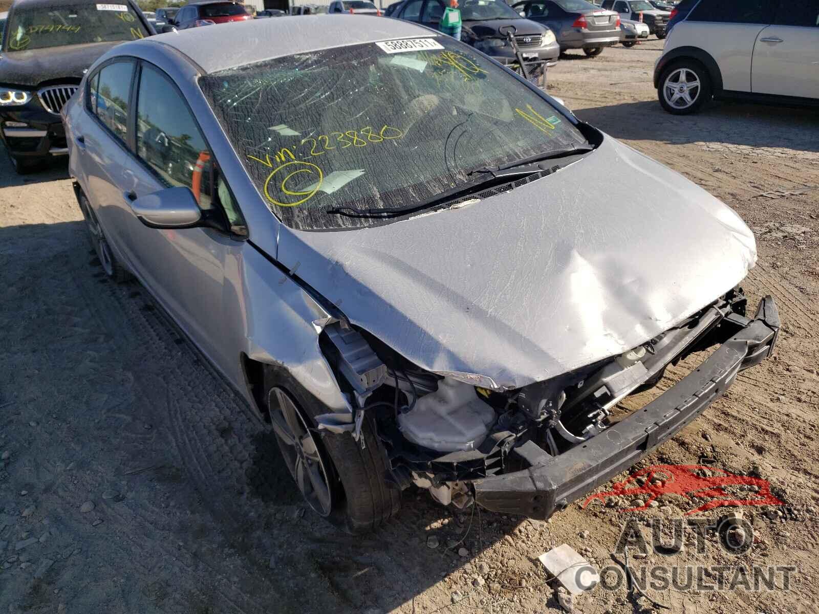 KIA FORTE 2018 - 3KPFL4A70JE223880