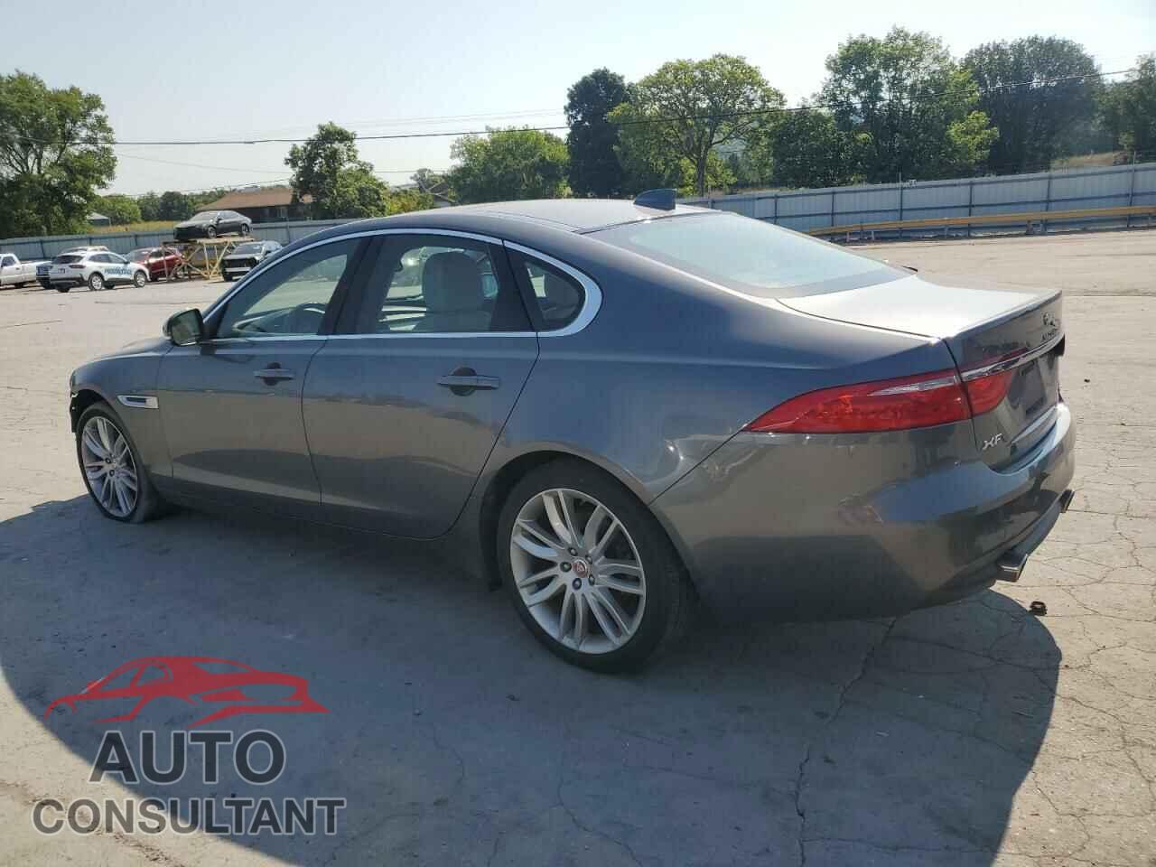 JAGUAR XF 2016 - SAJBK4BV8GCY15110