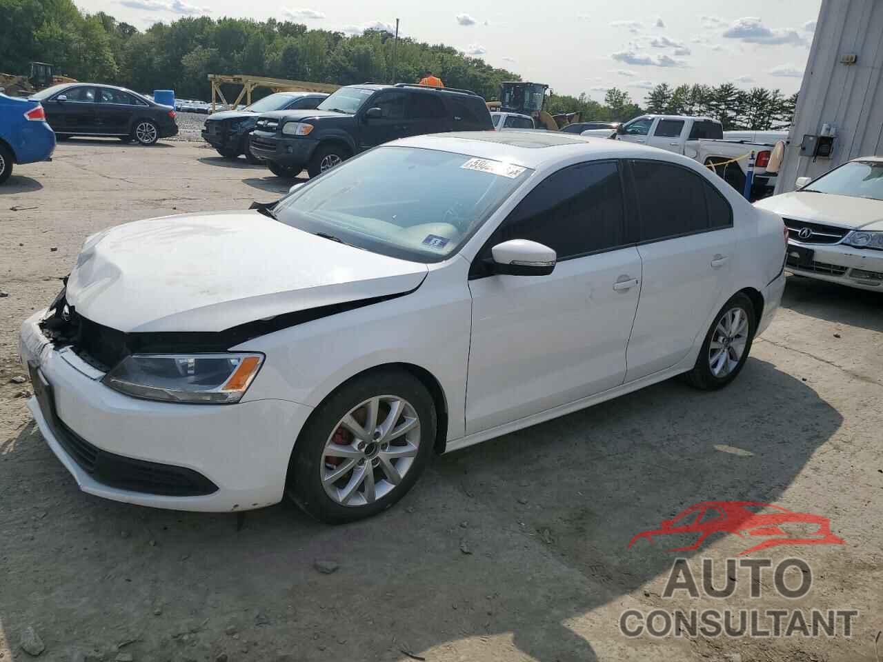 VOLKSWAGEN JETTA 2011 - 3VWDZ7AJ8BM359391