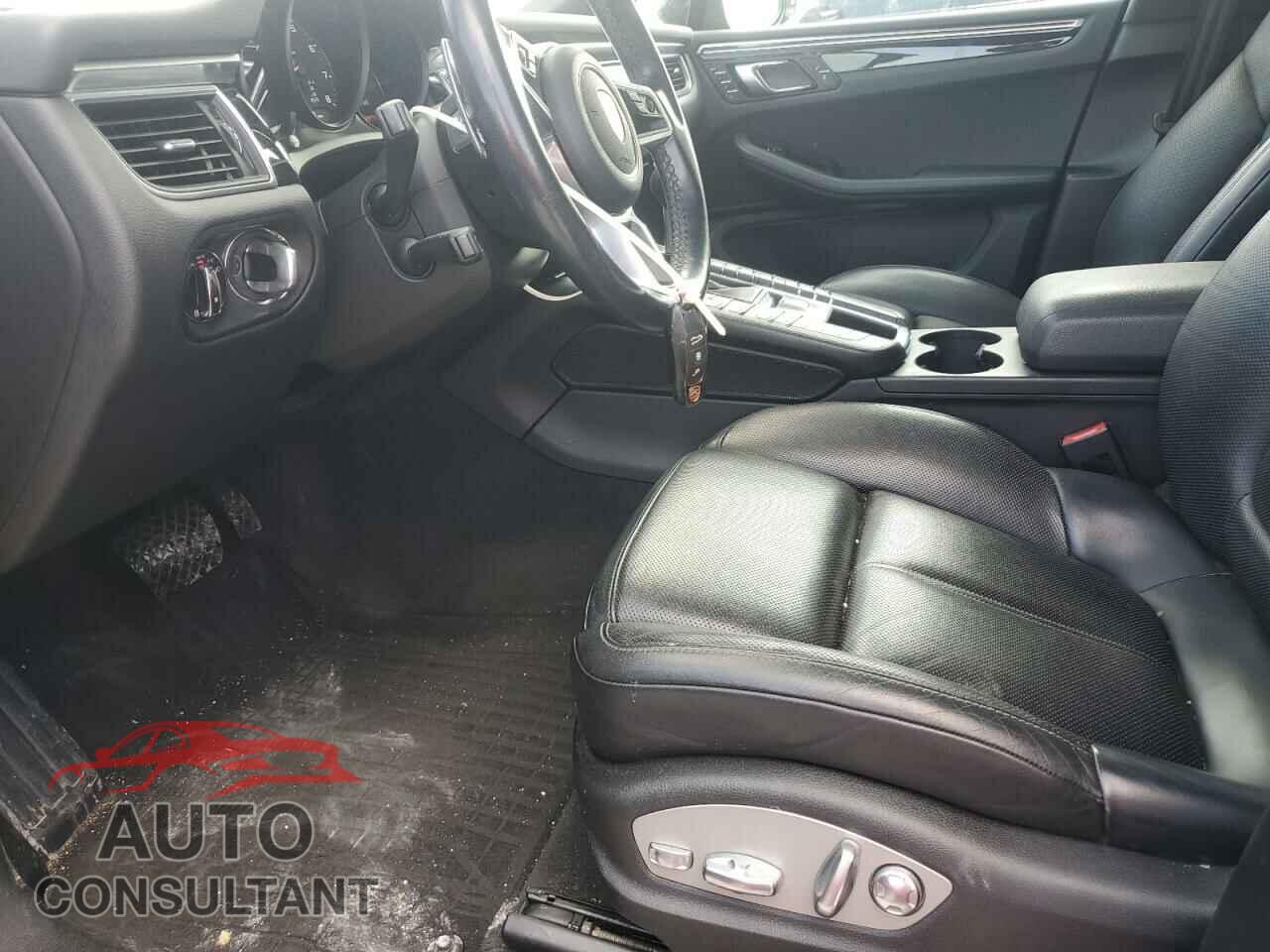 PORSCHE MACAN 2018 - WP1AA2A55JLB08488