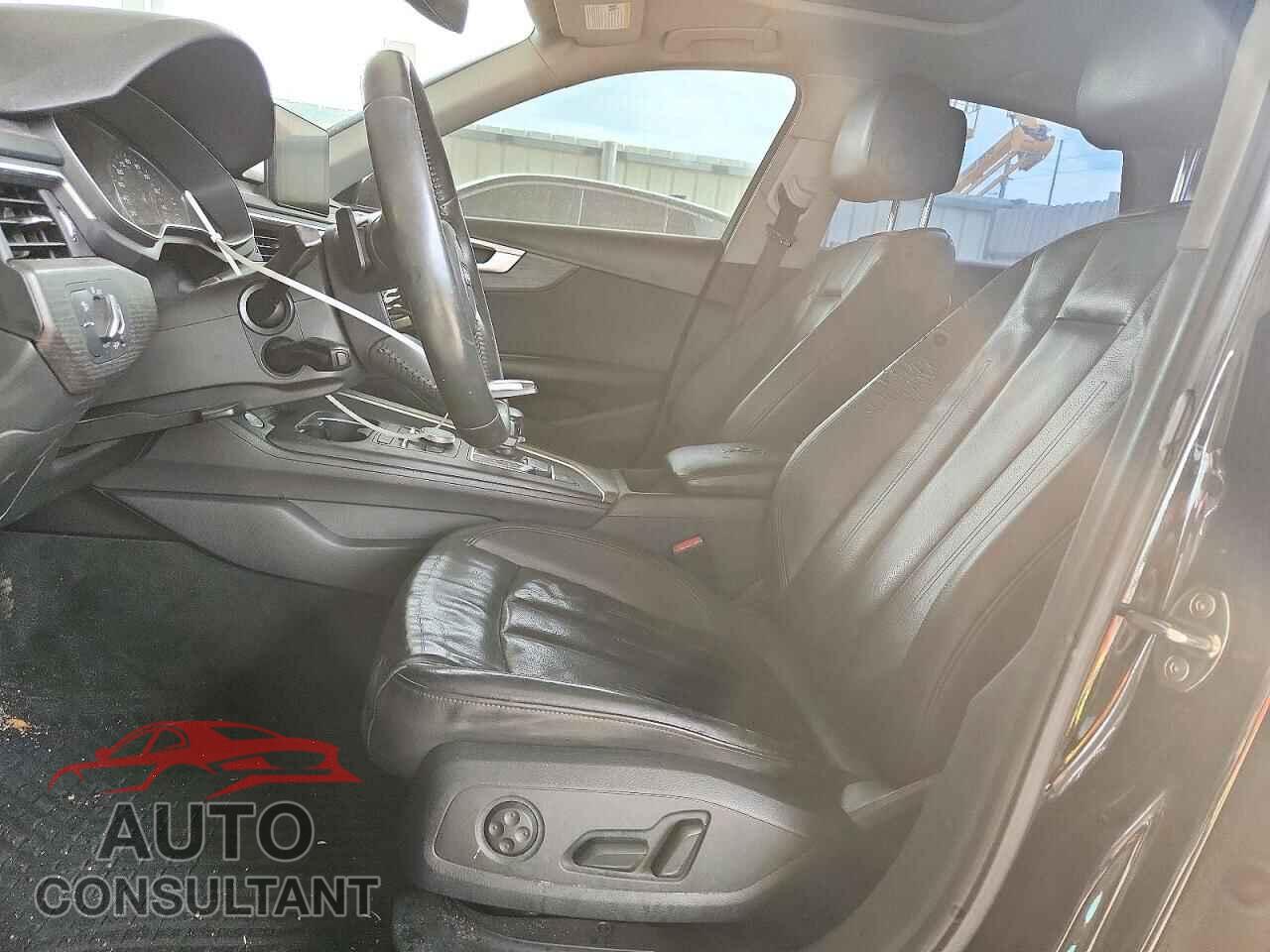 AUDI A4 2018 - WAUKMAF42JA124809