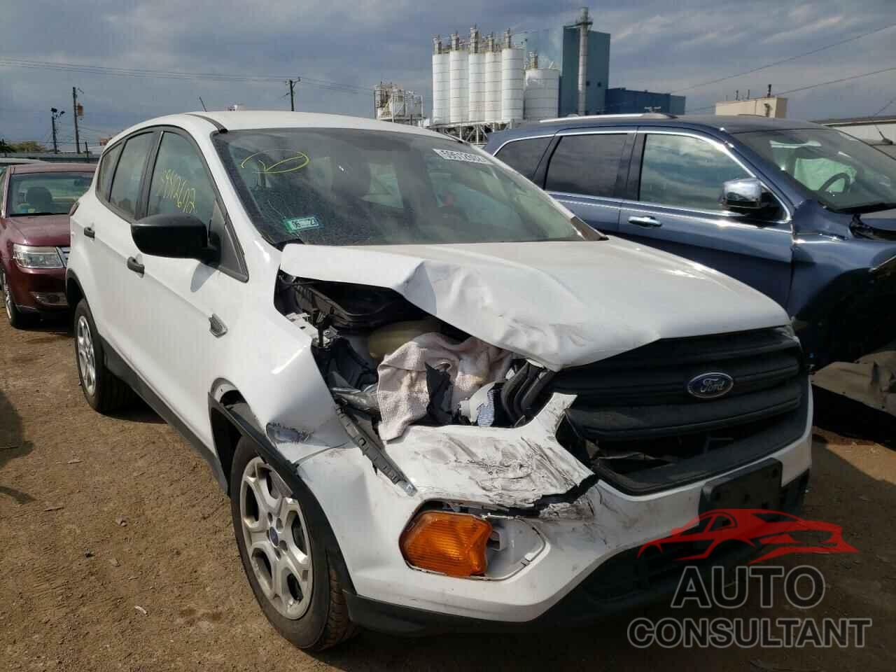 FORD ESCAPE 2018 - 1FMCU0F78JUA28320
