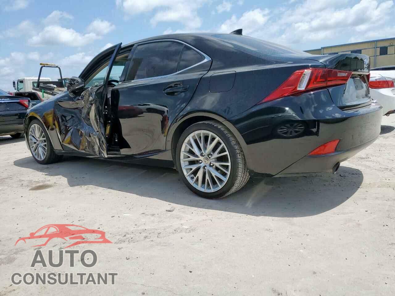 LEXUS IS 2014 - JTHBF1D21E5029539